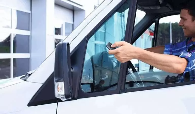 Автоматическое управление гаражными воротами